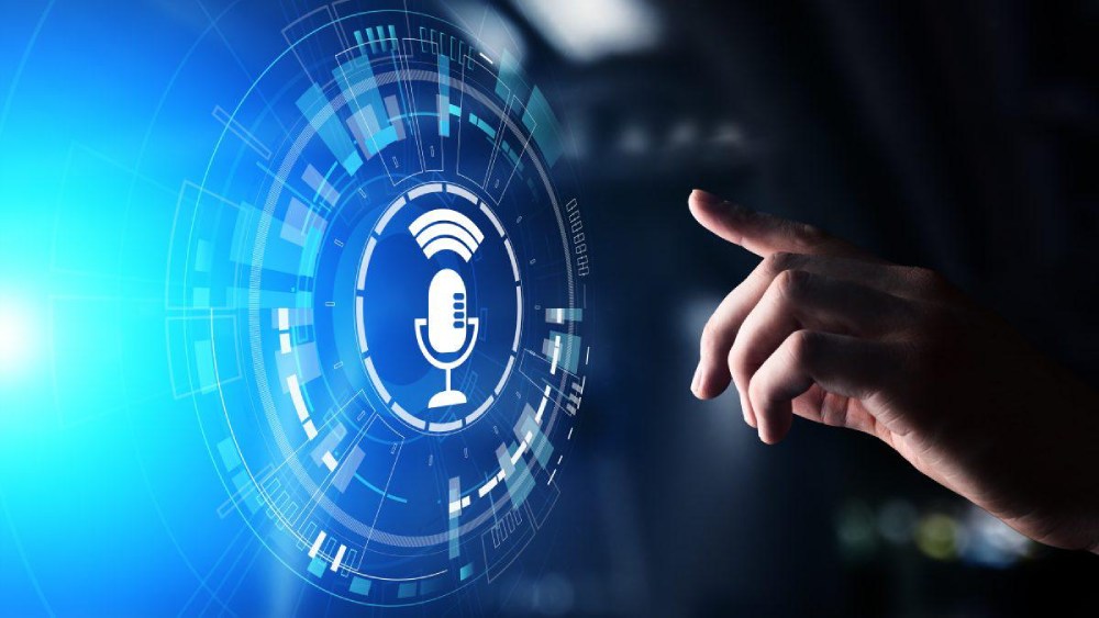 VoiceGPT sử dụng công nghệ từ OpenAI và Google để cung cấp một trải nghiệm giao tiếp tự nhiên